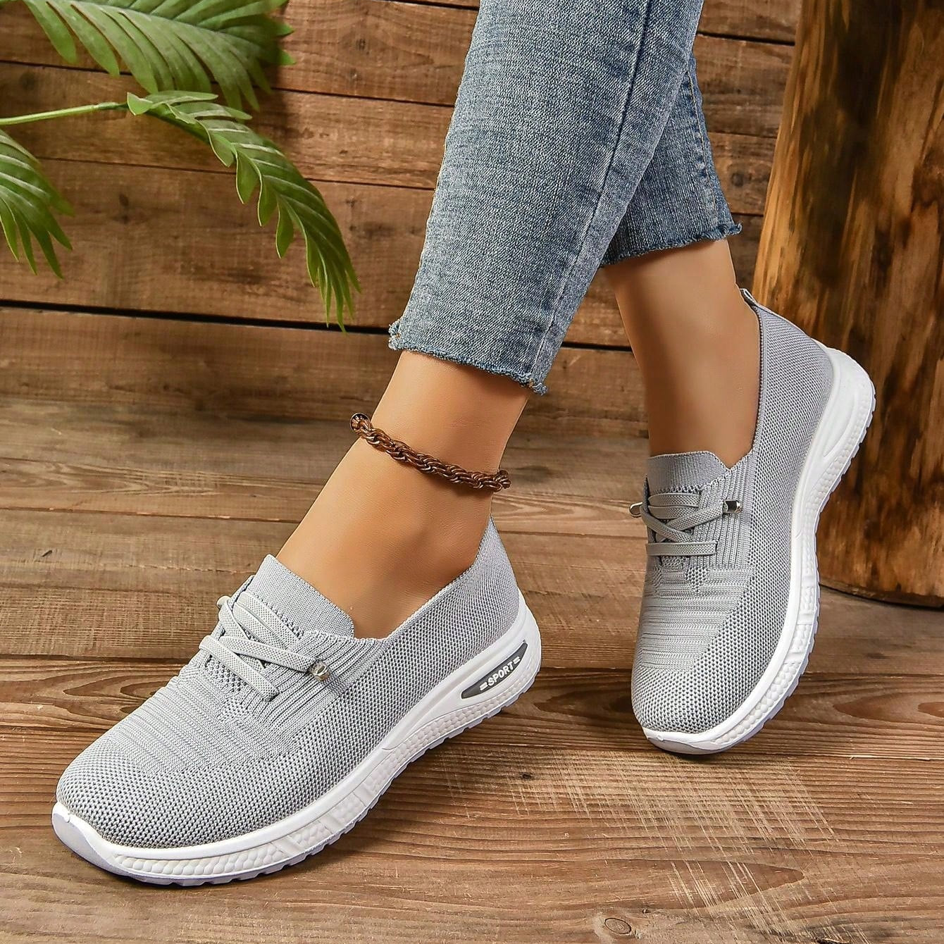 Clara | Graceful Comfort Sneakers