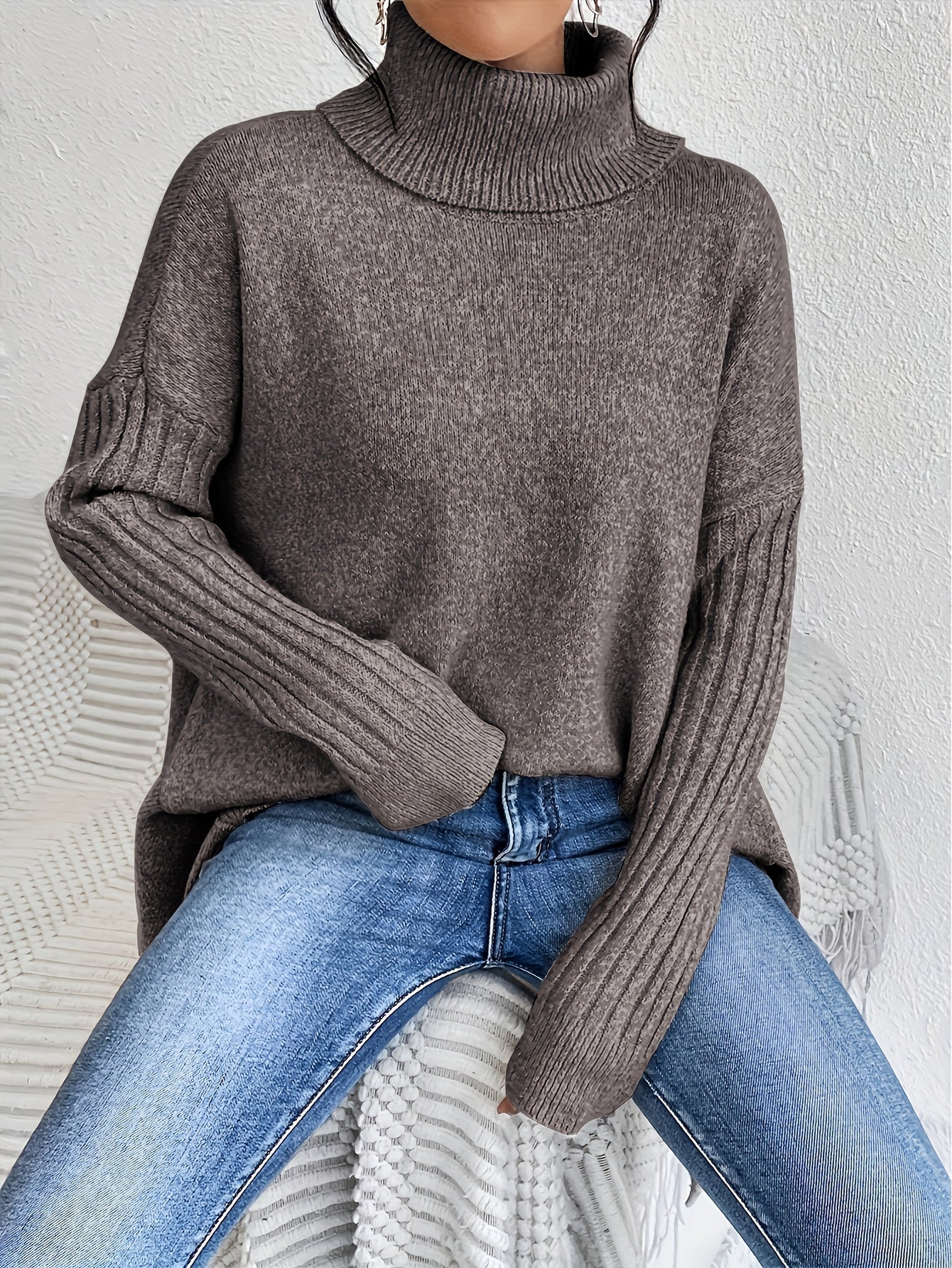 Isla | Luxurious Turtleneck Sweater