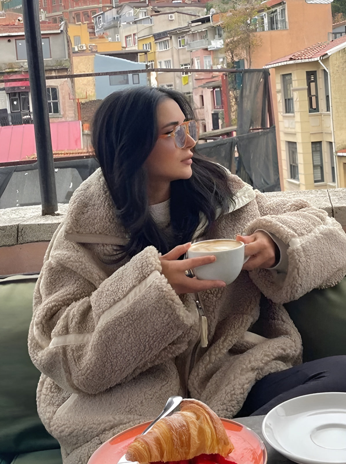 Ines | soft oversized teddy jacket