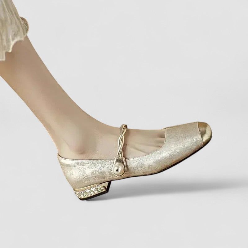 Mestelle | Graceful Mary Jane Flats