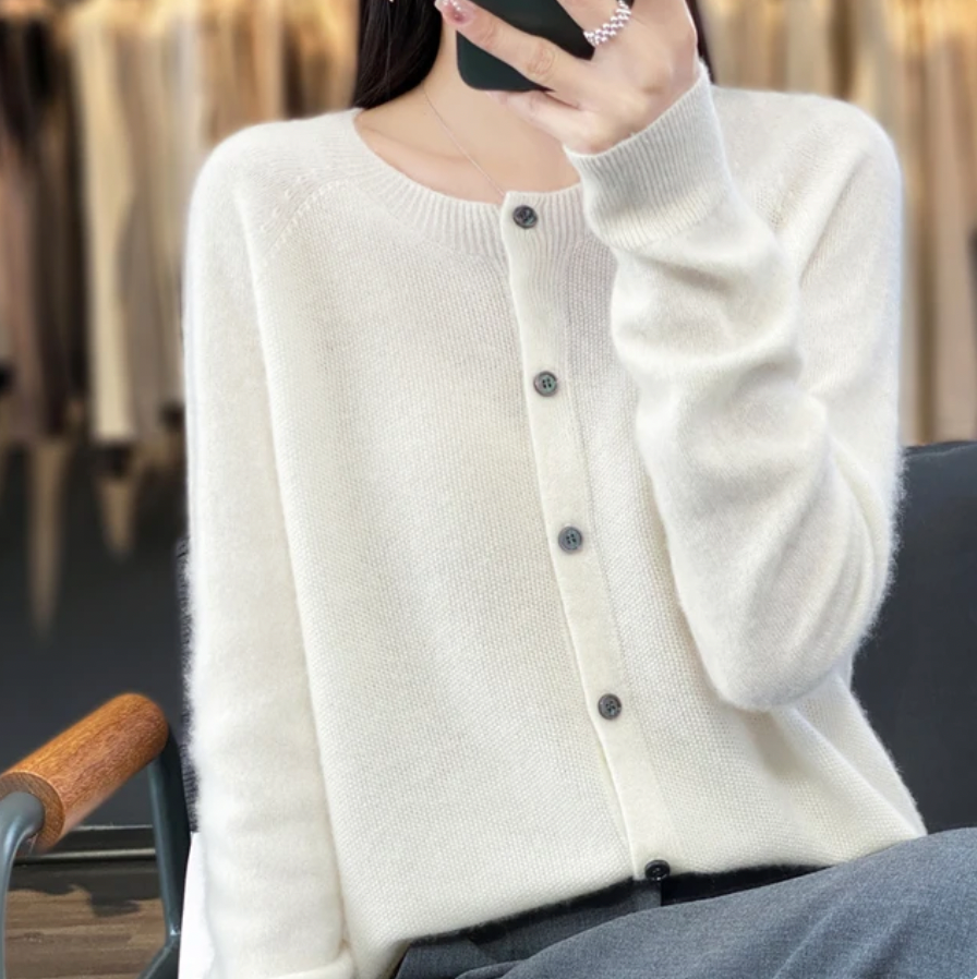 Isabella | Luxe Soft Cardigan