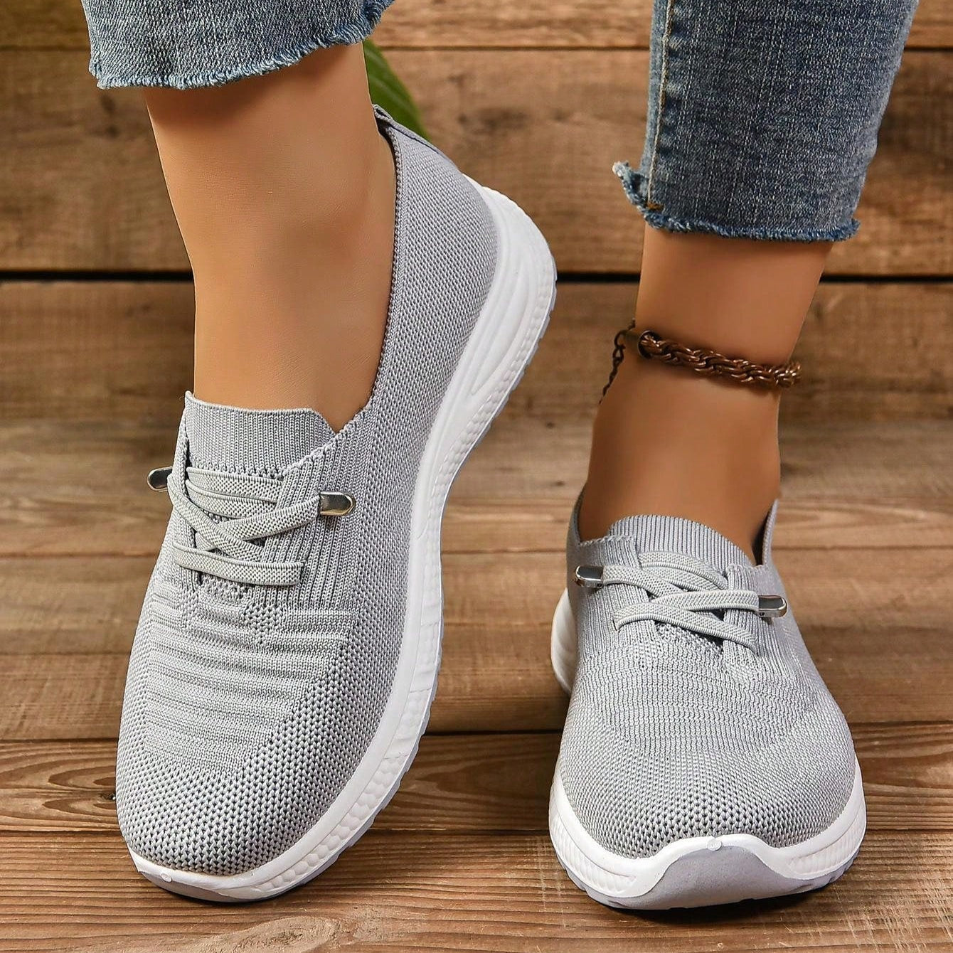 Clara | Graceful Comfort Sneakers