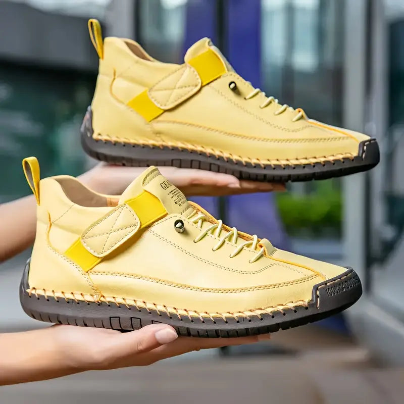 Chrysoline - Comfortable and supportive sneakers