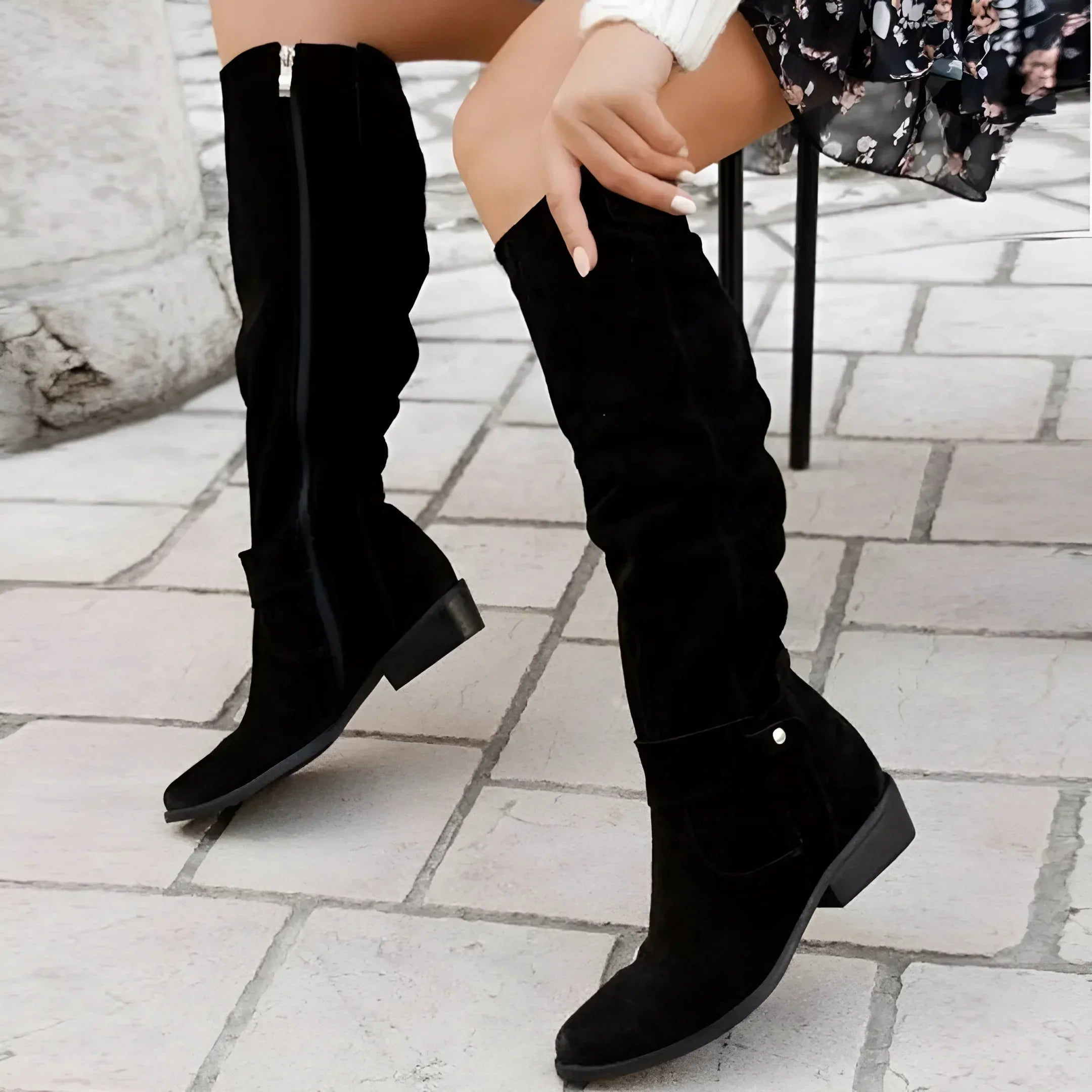 Laluna | Graceful Suede Knee Boots