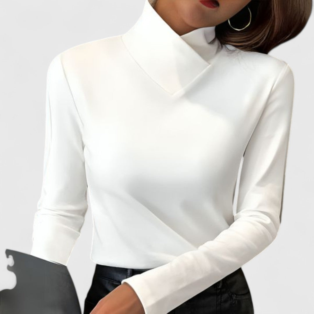 Clair - Elegant Fit Turtleneck