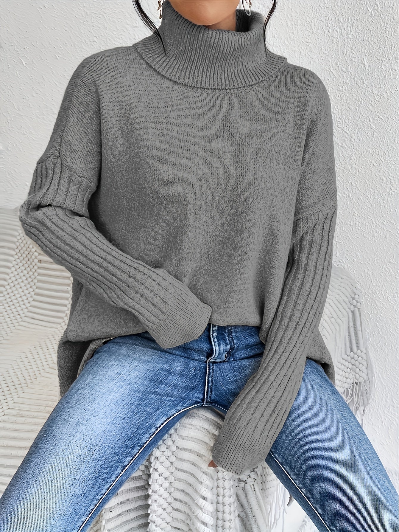 Isla | Luxurious Turtleneck Sweater