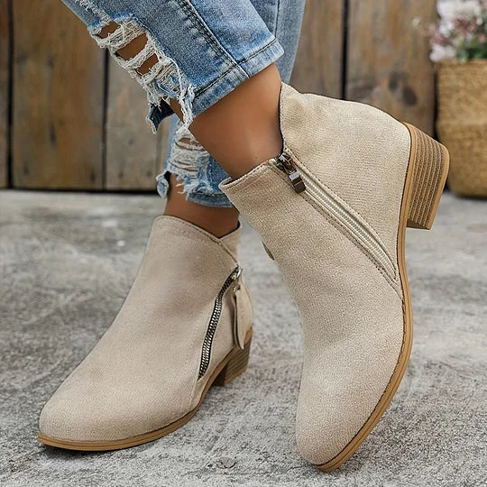 Soline – Leather orthopedic ankle boots with zipper