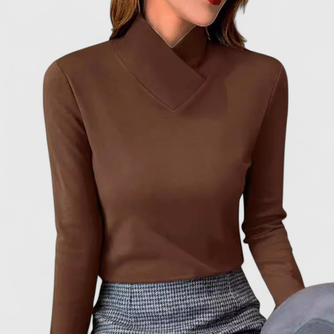 Clair - Elegant Fit Turtleneck