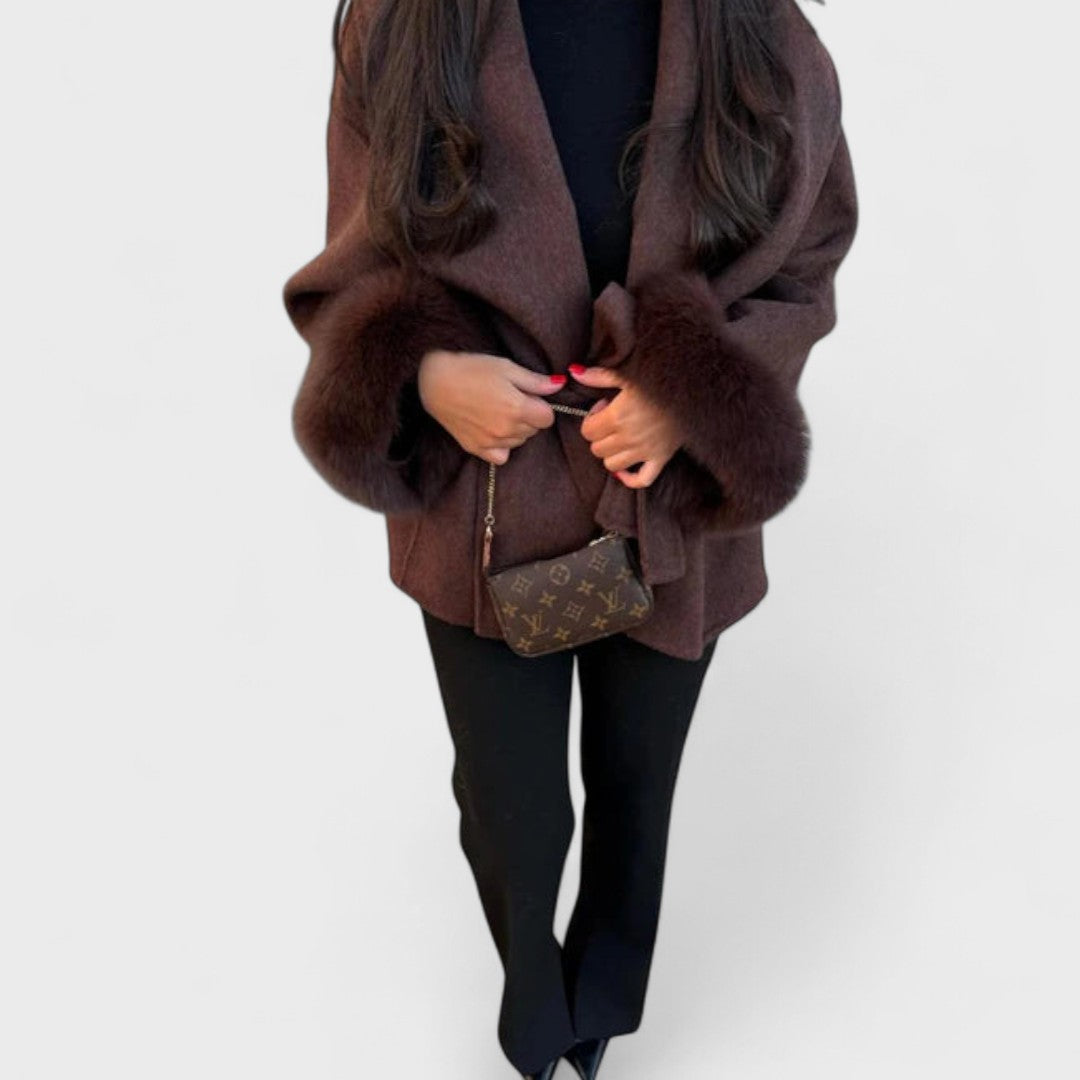 Leah | Timeless Coat with Luxe Fur