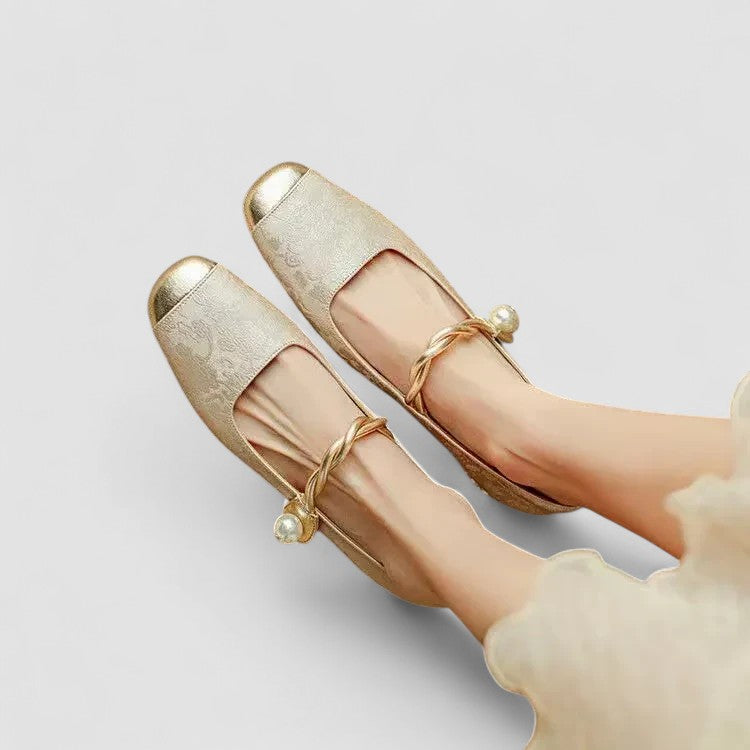 Mestelle | Graceful Mary Jane Flats