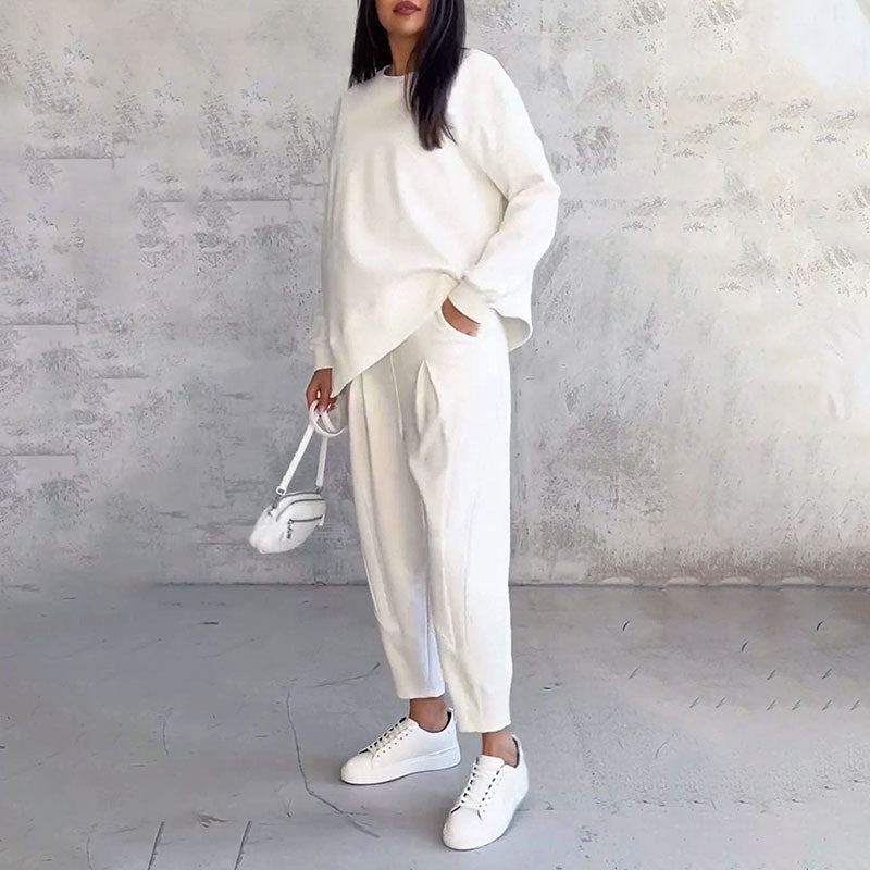 Leah | Two-Piece Set with Long Sleeve Top and Loose Pants